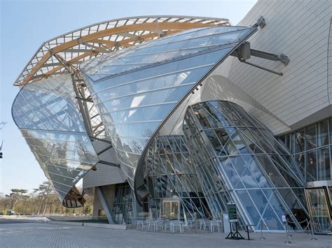 history of the building of the fondation louis vuitton|Louis Vuitton foundation archdaily.